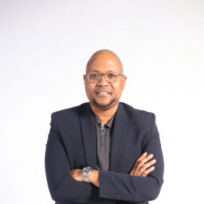 Phumelela Ndobo joins +OneX as Unified Communications &#038; Collaboration Business Development Executive.